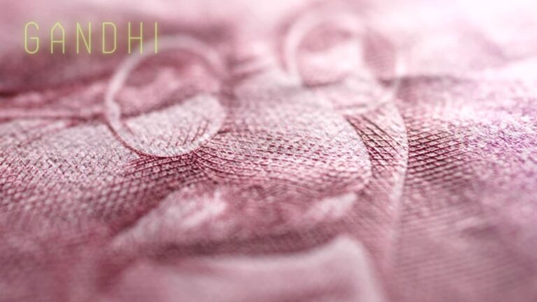 नमन् अनिर्वच !  ( गांधी जयंती पर विशेष )